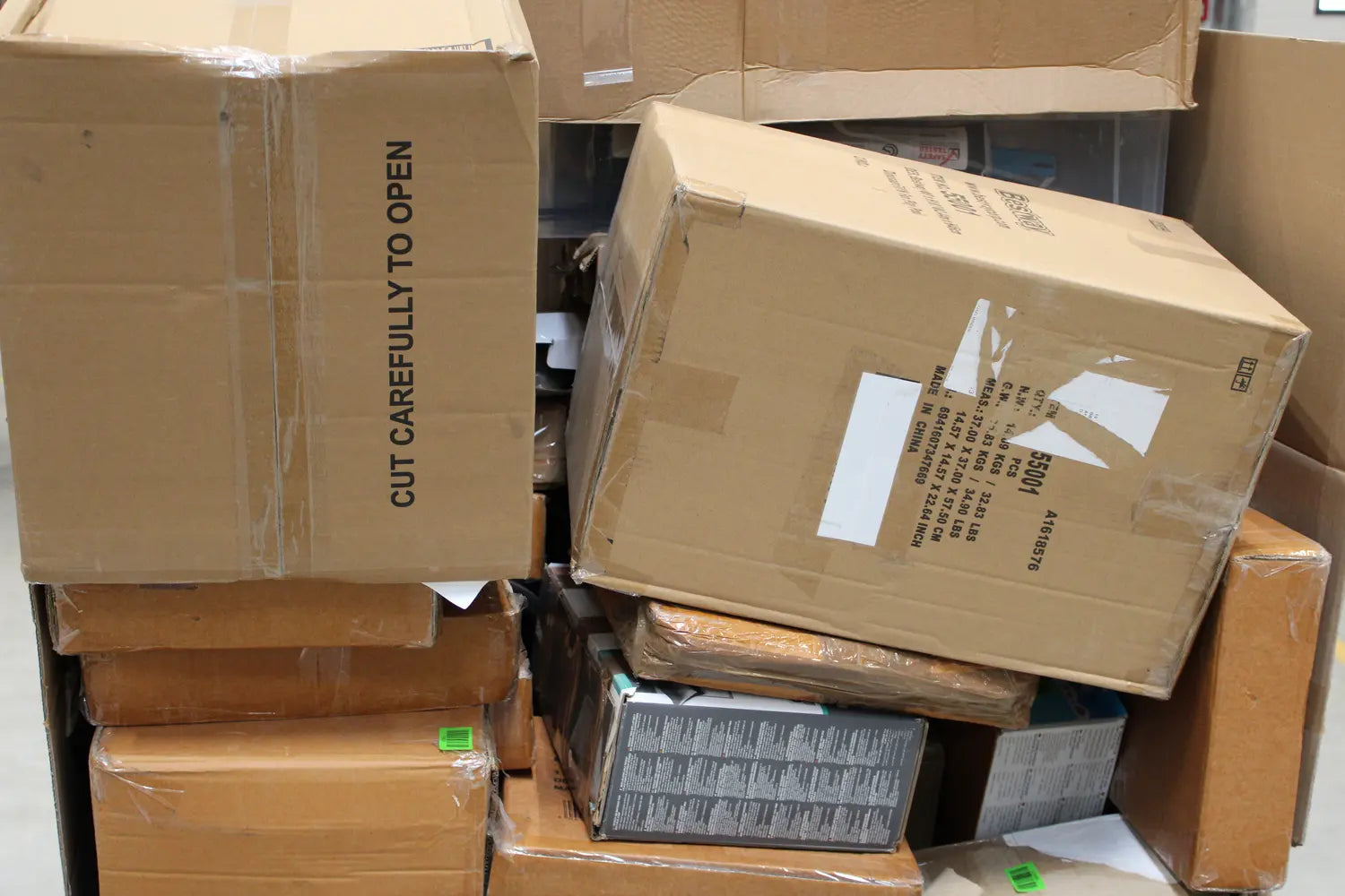 GEMISCHTER Sonderposten Retourenwaren Kind Spielzeug Haushalt Freizeit 42x