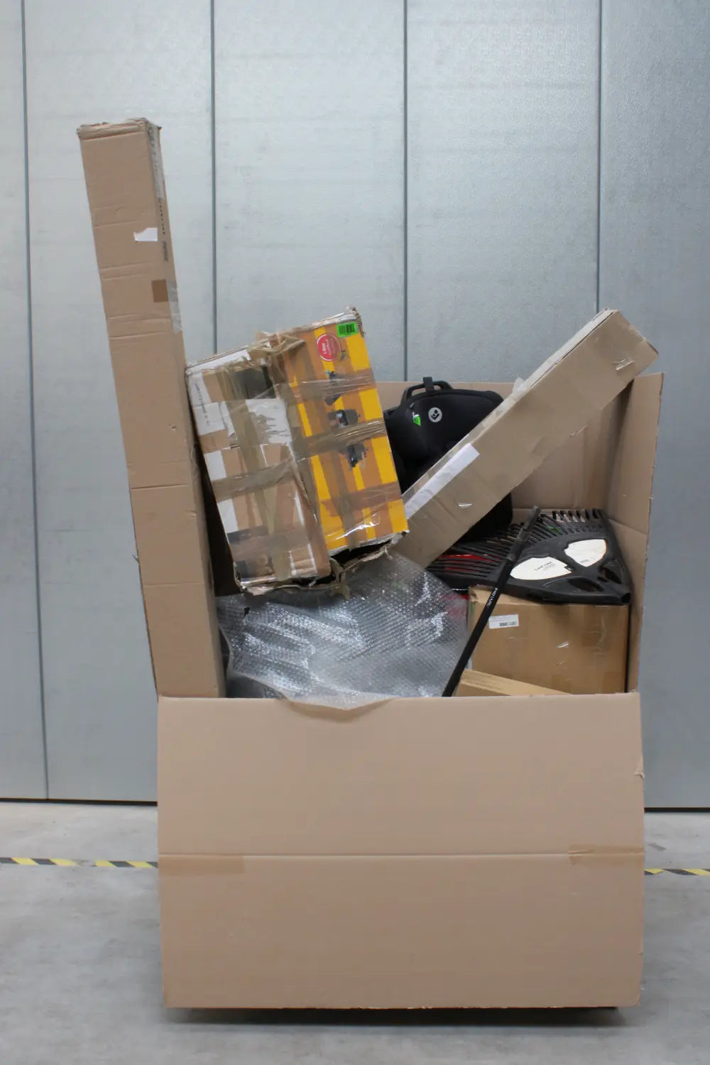 Restposten 173 Artikel Elektro Werkzeug Kindersitz Drucker Zubehör Gemischt - nicht zutreffend
