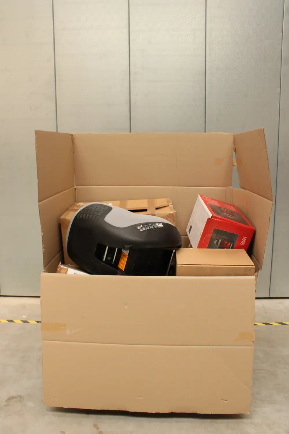 Retourenwaren  D-Ware Restposten 25 Artikel Elektro Werkzeug Haushalt Designer Leuchten Silberthal  - nicht zutreffend