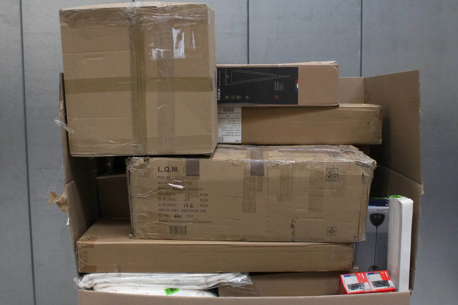 Sonderposten Gemischte Retourenware Konvolut Mischartikel 64x - nicht zutreffend