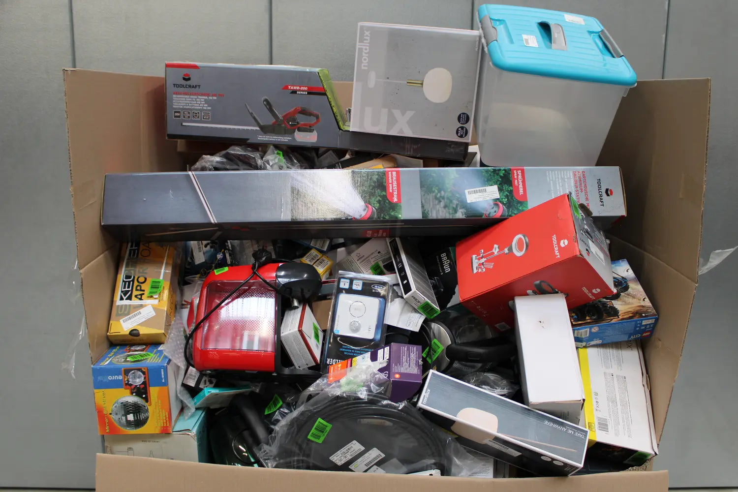 Gemischtes Konvolut Retourenwaren Sonderposten Mischware Werkzeug Kleinteile 202 - nicht zutreffend