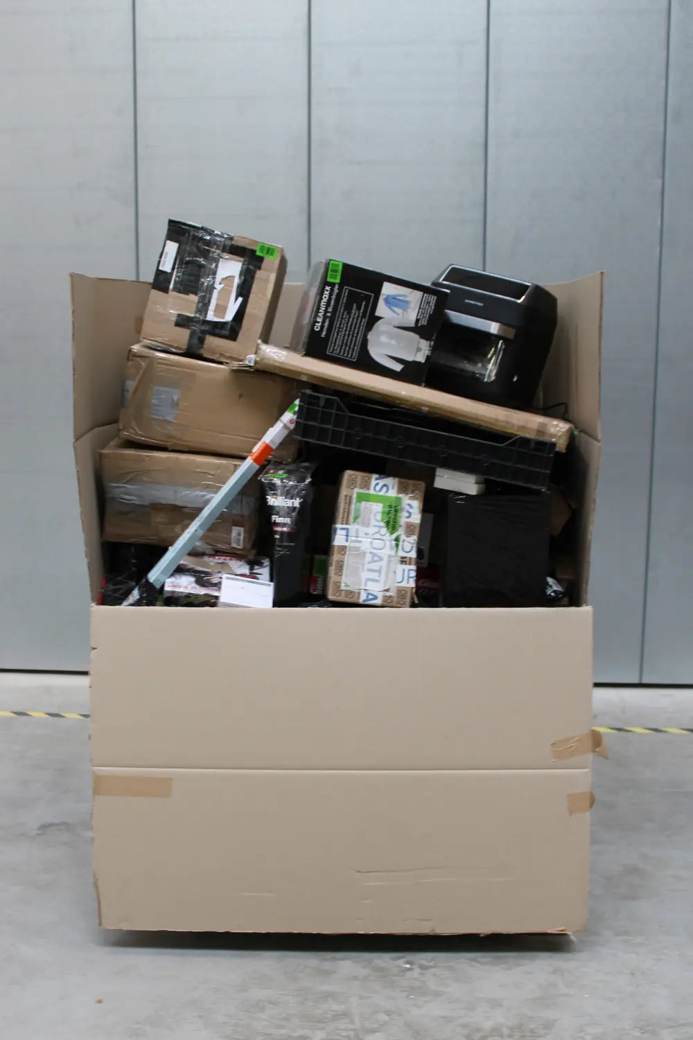 Restposten 149 Artikel Elektro Werkzeug Haushalt LED RC Modell Hettich gemischt