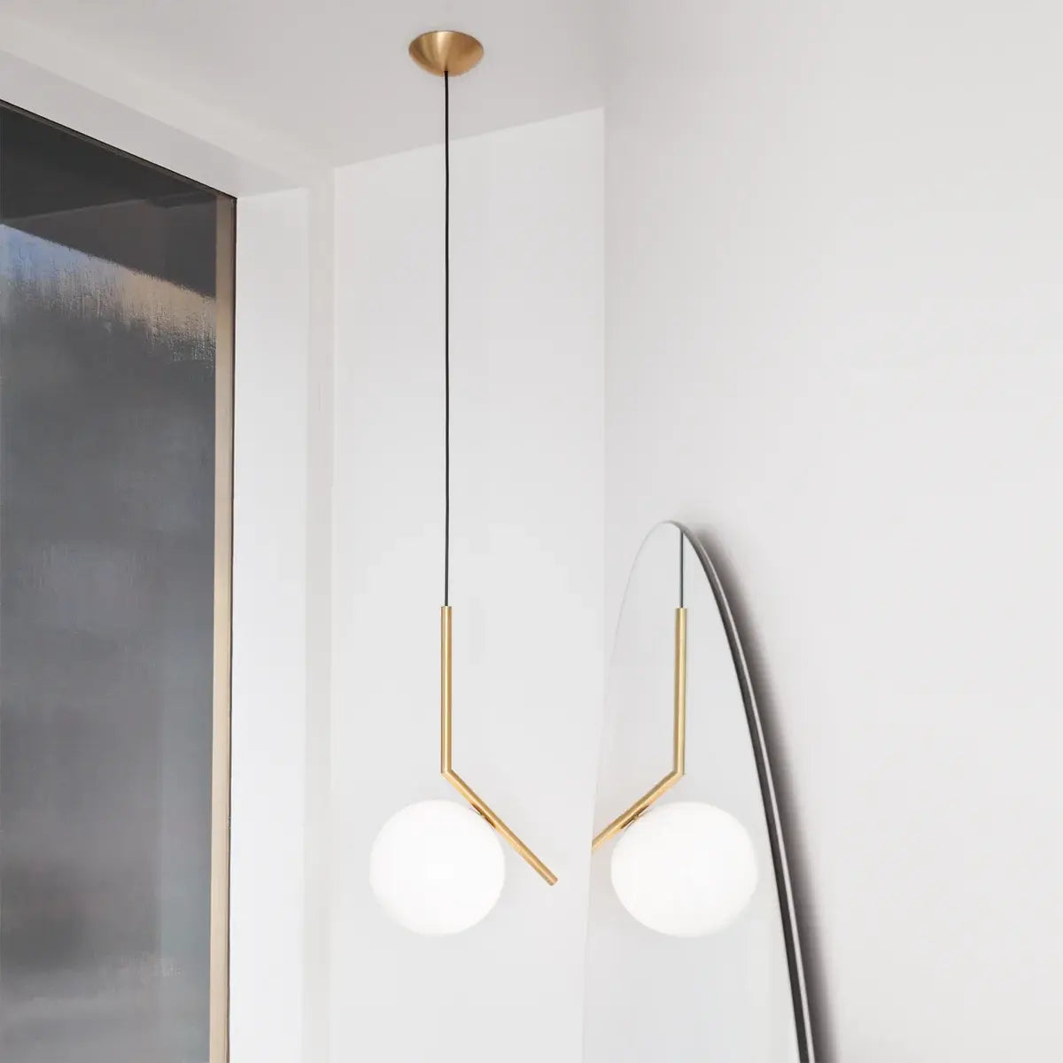 B-Ware Flos Pendelleuchte Hängelampe Ic S2 Bro Kugel Messing Opalglas Mundgeblasen - 4251384222014