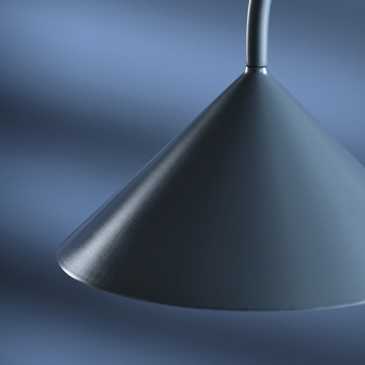 B-Ware Frandsen Tischlampe Tischleuchte Grasp Led Akku Petrol Metall Wiederaufladbar - 5702410536128