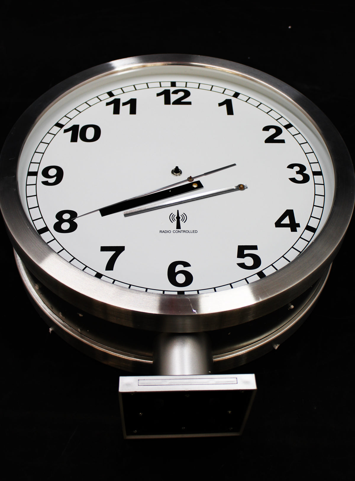 EUROTIME 91764-47 Funk-Wanduhr Funkuhr Küchenuhr Uhr Wanduhr Ø 40 cm DEFEKTW319 - 4044685500277