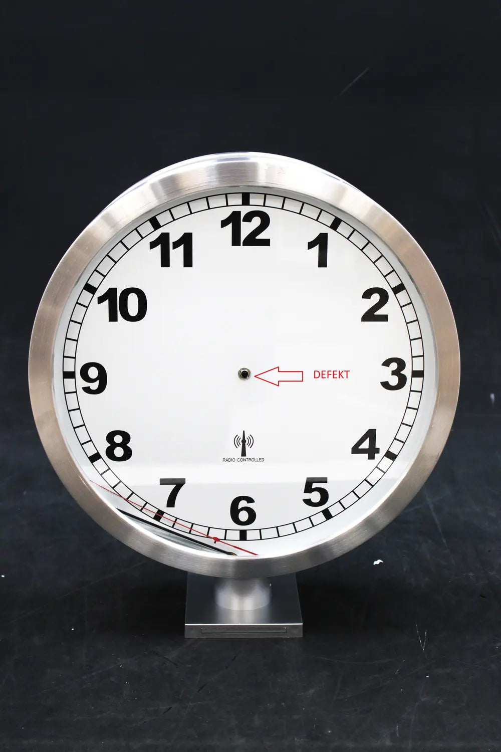 D-Ware Eurotime 91764 47 Funk Wanduhr Funkuhr Küchenuhr Uhr Wanduhr ø 40 Cm Defektware - 4044685500277