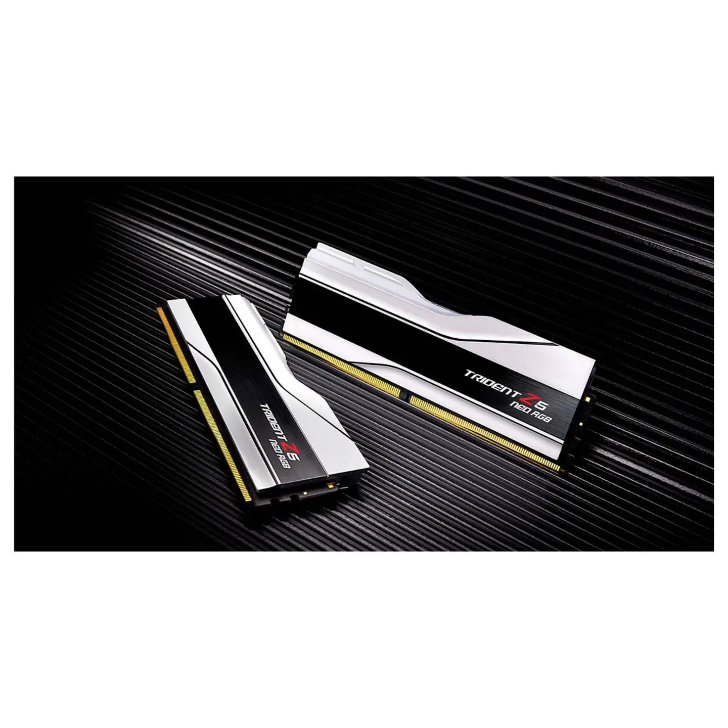 B-Ware G.Skill Ddr5 Speicher Kit Arbeitsspeicher 32 Gb Pc 8000 Cl38 2x16 Gb173 - 4713294236937