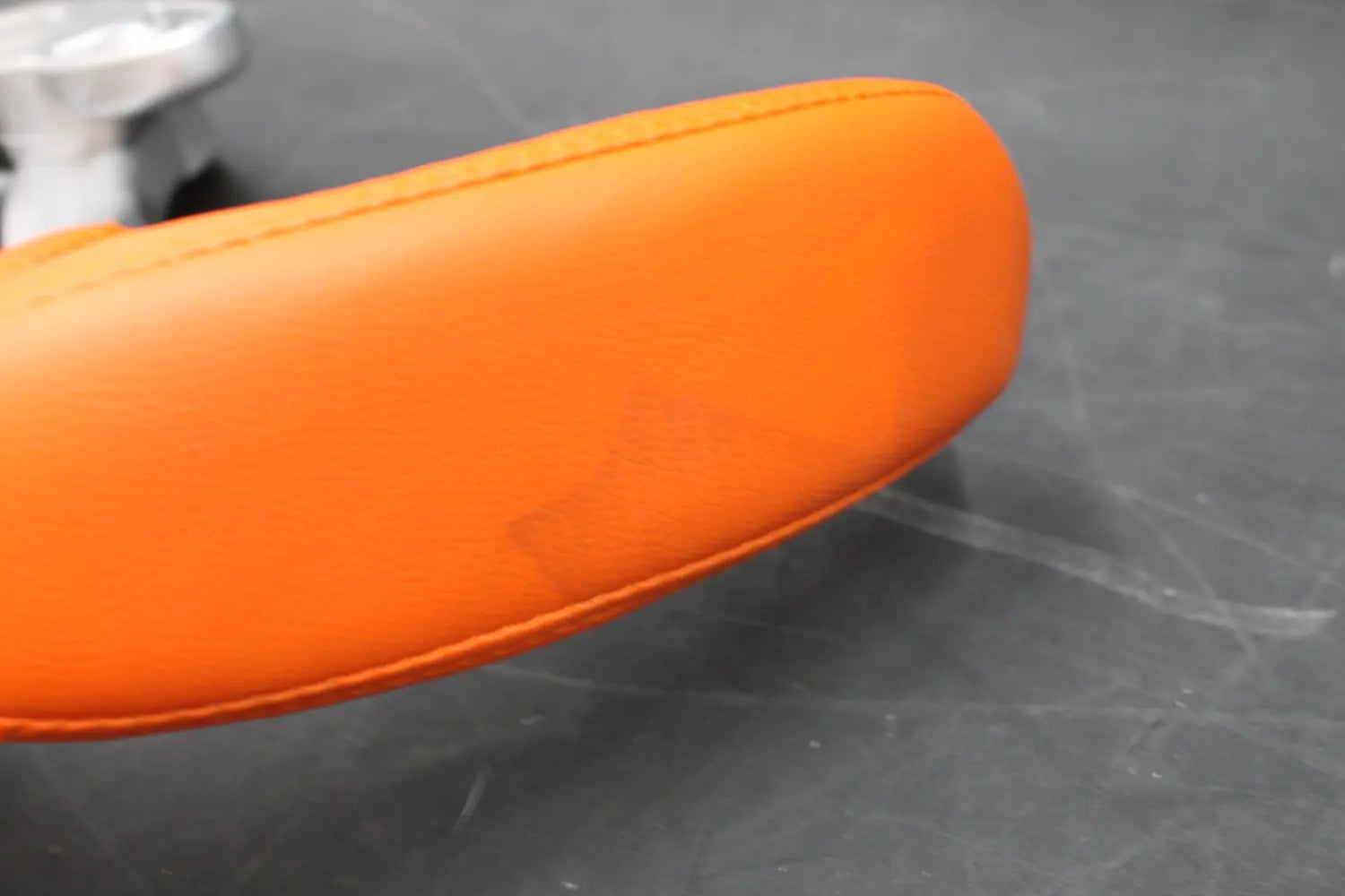 B-Ware Hjh Office Gaming Stuhl Chefsessel Bürostuhl Orange Weiß Siehe Text/Fotos - 4260182550601