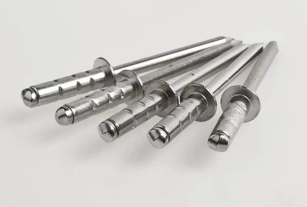 B-Ware Gesipa 1456426 500 St. Edelstahl Blindniete Niete Flachrundkopf Blind Niete Rund