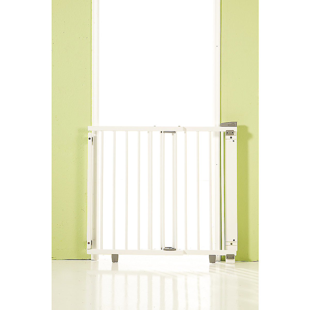 B-Ware Geuther Türschutzgitter Schutzgitter Babyschutz Schwenkbar Buche Weiß 65   105cm