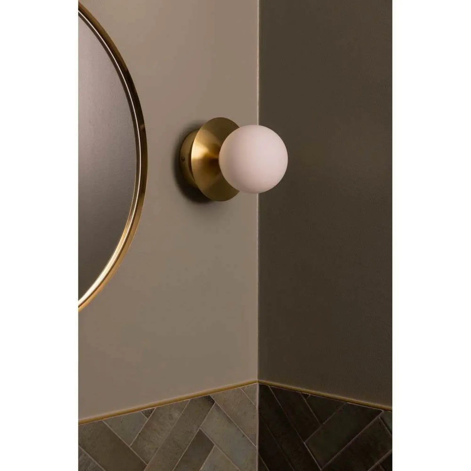 B-Ware Globen Lighting Wandlampe Wandleuchte Art Deco Messing Weiß Ip44 Glas Metall - 7319436941652
