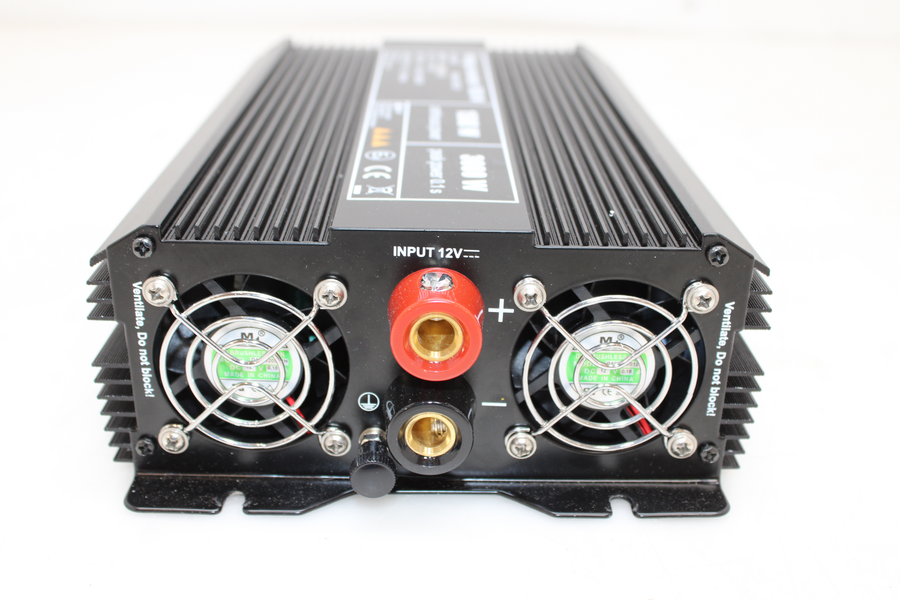 Goobay Wechselrichter Wandler Spw It 1500 W 12 V/Dc   230 V/Ac, 5 V/Dc D-Ware - 4040849588846