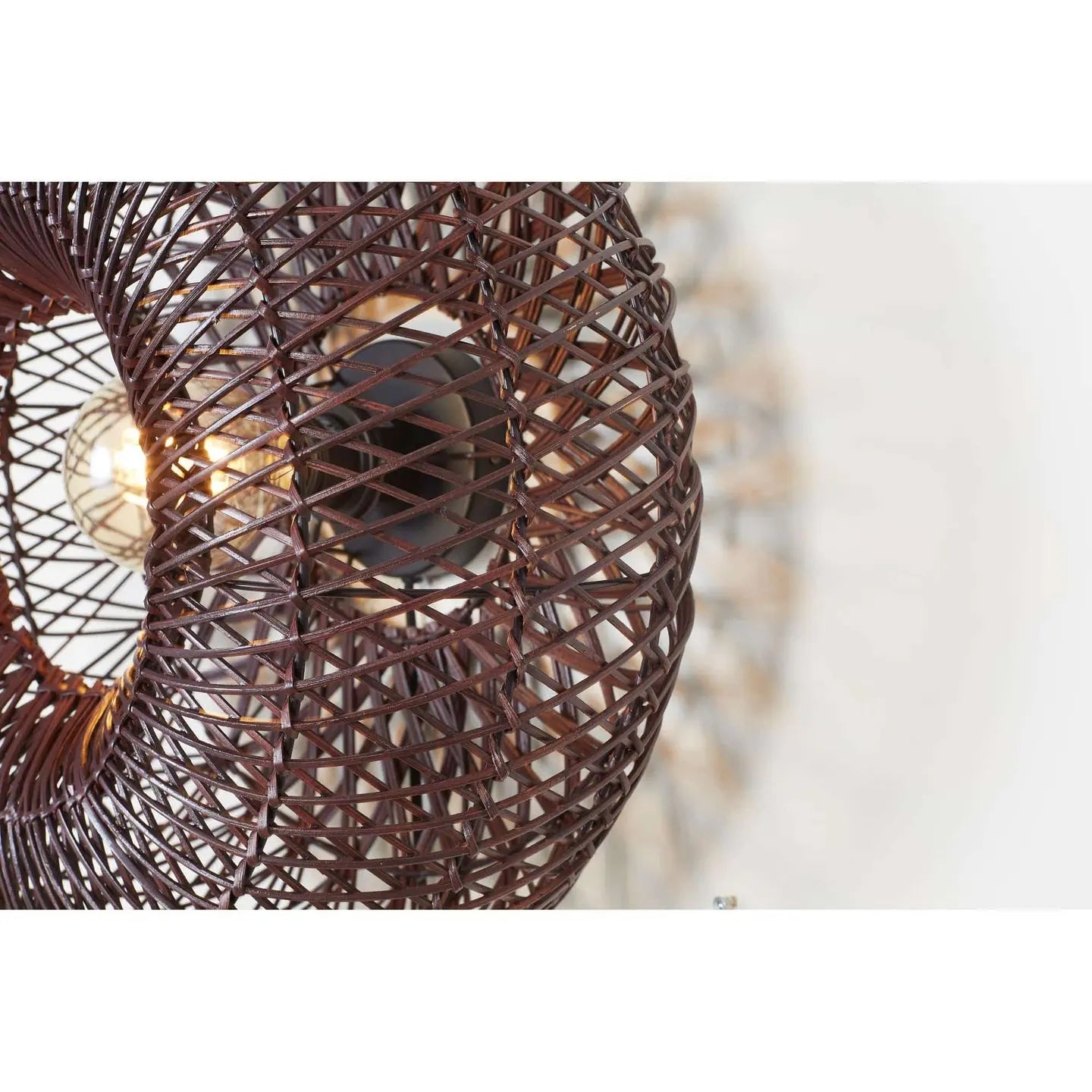 B-Ware Good Mojo Wandlampe Wandleuchte Arizona Dunkelrot Bambus Stecker Schalter Led - 8716248097161