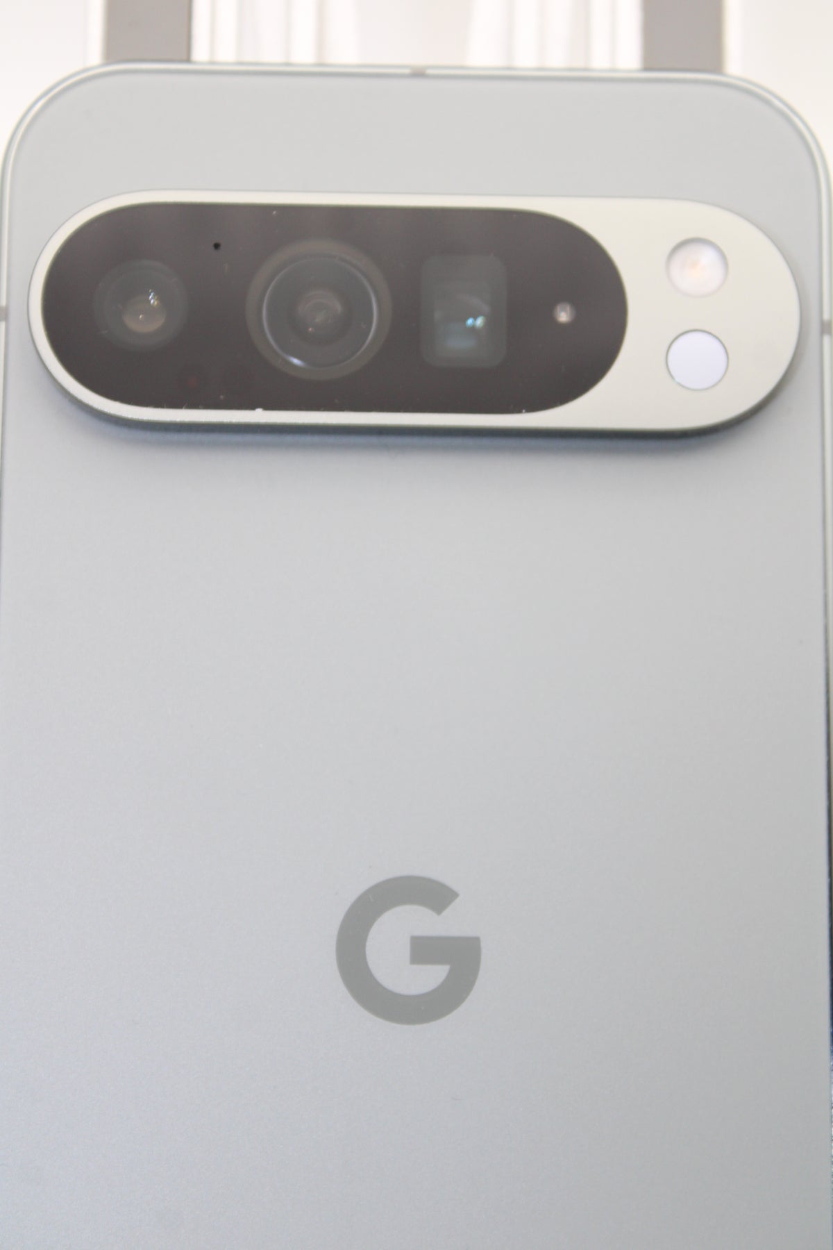 Google Pixel 9 Pro XL Smartphone Handy 128GB hazel Display KI-Assistent Gemini - 0840353914421