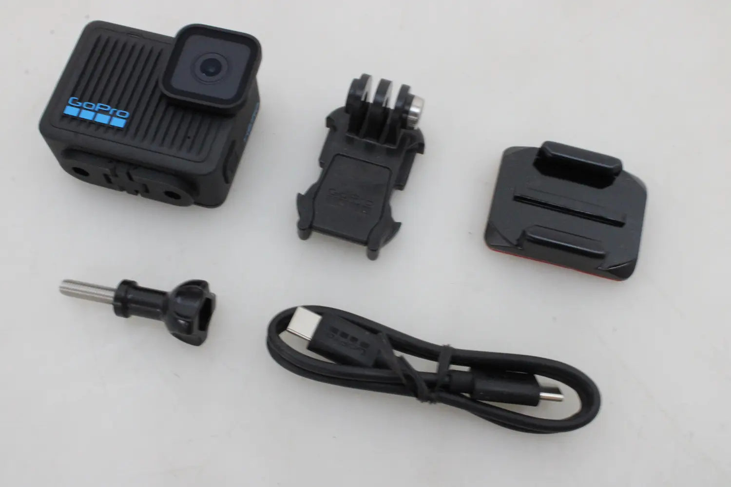 B-Ware Go Pro Hero Action Cam Kamera 4 K Uhd Schwarz Befestigungsösen Wasserdicht Akku - 810116381869