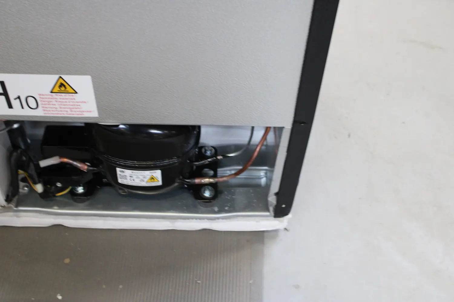 C-Ware Bomann Gs 7256 Gefrierschrank Tiefkühler Schwarz 45cm E 60 L 60 W Siehe Text/Foto - 4004470725612