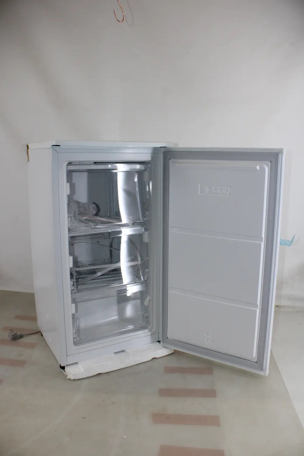 B-Ware Bomann Gefrierschrank Tiefkühler Gs 7256 Standgerät 60l Weiß Siehe Text/Foto - 4004470772562