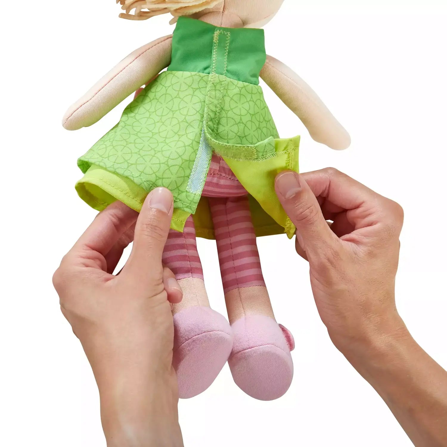 B-Ware Haba Stoffpuppe Puppe Mali Spielpuppe Kuschelpuppe Grünes Kleid Blondes Haar