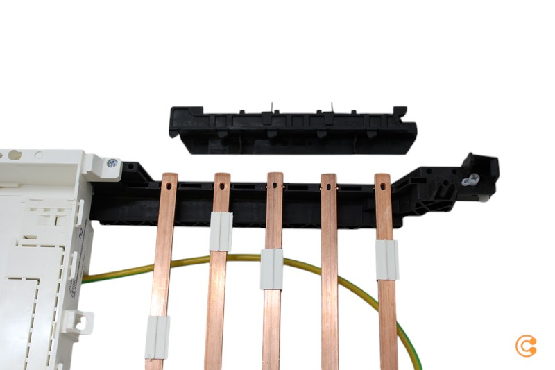 Hager Zh43 X1 Komplettfeld Verteilerschranktechnik Verteilerschrank Zubehör C-Ware - 3250617682732