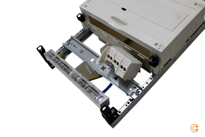 Hager Zh43 X1 Komplettfeld Verteilerschranktechnik Verteilerschrank Zubehör C-Ware - 3250617682732