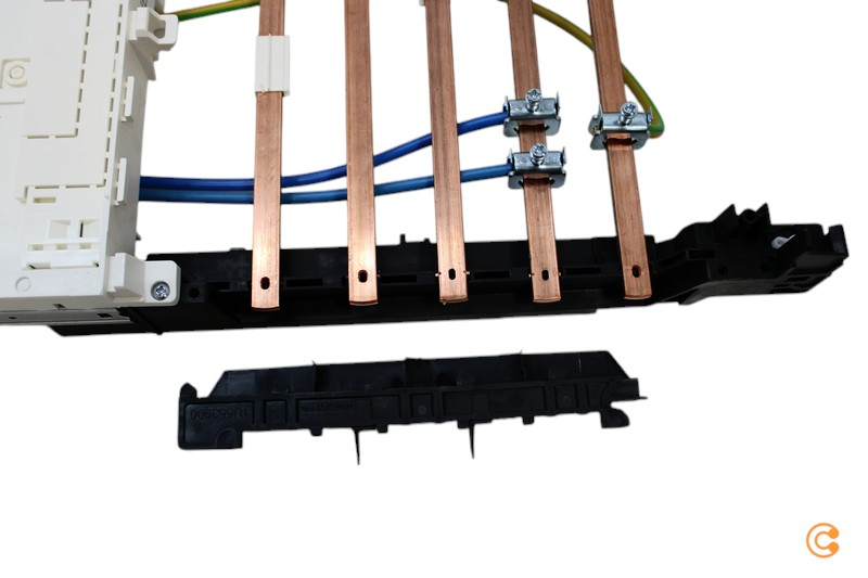 Hager Zh43 X1 Komplettfeld Verteilerschranktechnik Verteilerschrank Zubehör C-Ware - 3250617682732