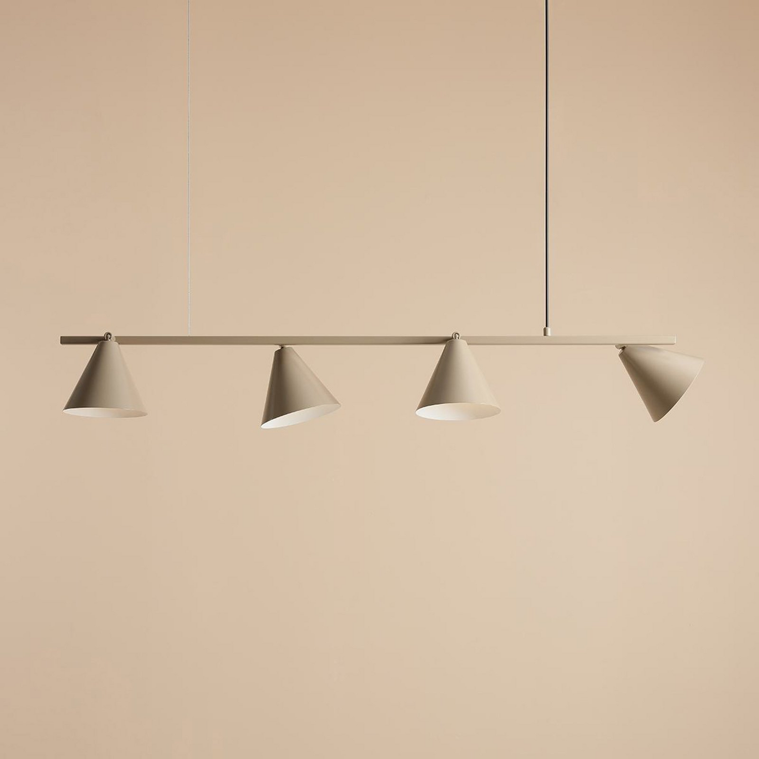 B-Ware Aldex Hängeleuchte Pendelleuchte Lampe Beige Metall Kegel 4 Flammig E27
