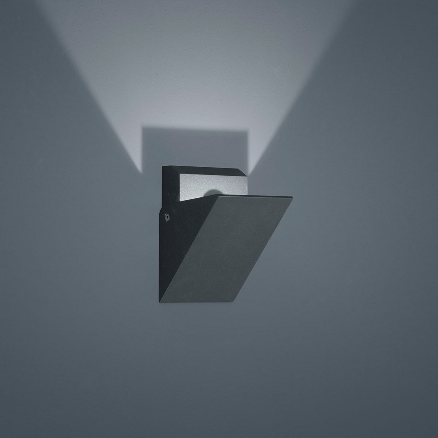 Helestra Free Led Außenwandlampe Außenleuchte Led Wandlampe Graphit Blende B-Ware - 4022671103435