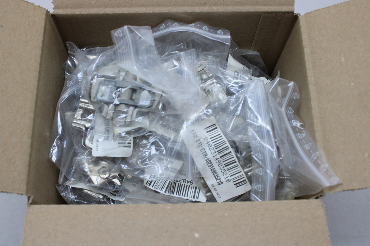 Hettich Kreuzplatte vernickelt Lochreihe 37x32mm Spezialschrauben 40 STÜCK - 4023149035210