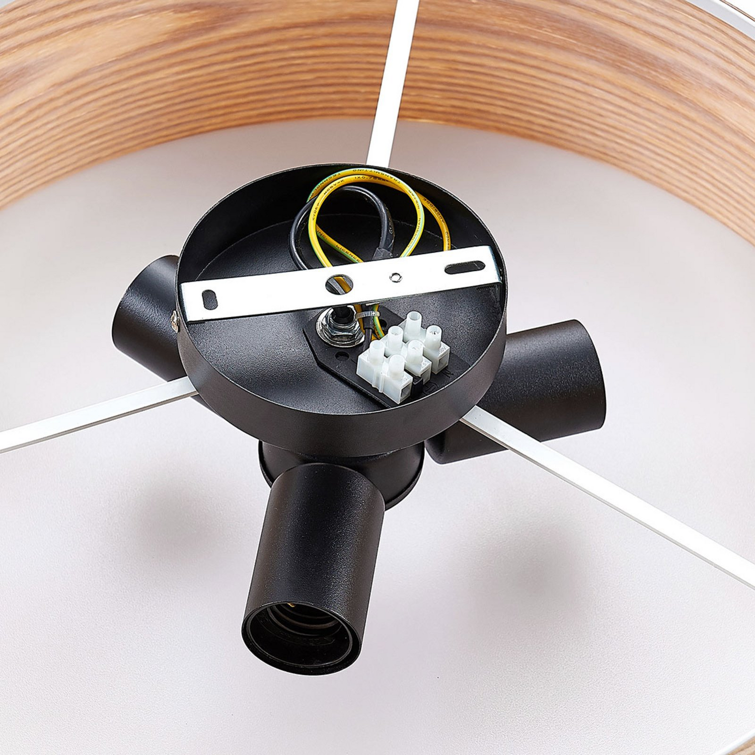 B-Ware Lindby Holz Deckenlampe Dominic Deckenlampe Lampe Leuchte E27 3 Flm Runde Form - 4251096557749