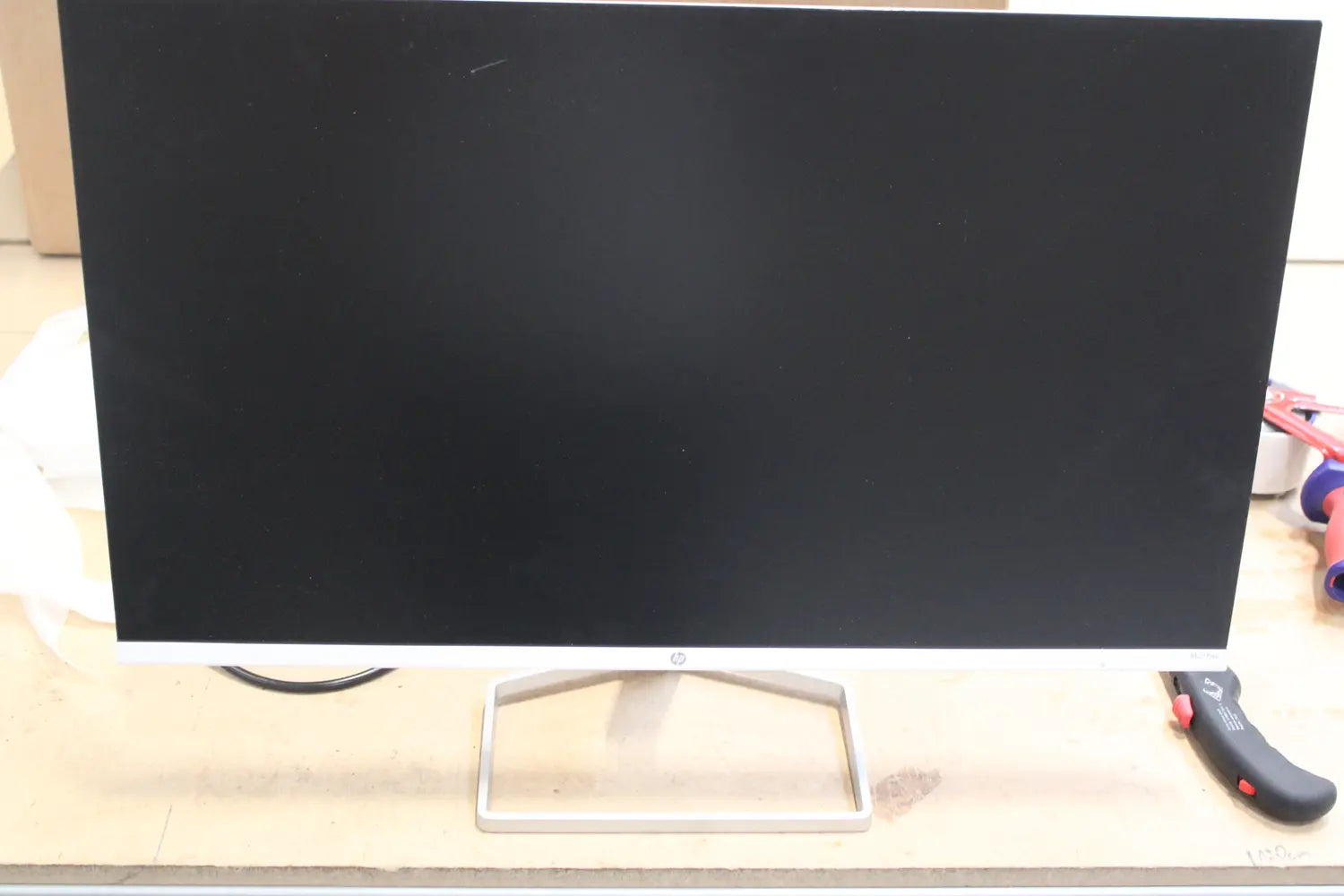 D-Ware Hp M27fwa Led Monitor Bildschirm Computermonitor 27 Zoll Full Hd Defektware - 196068981235