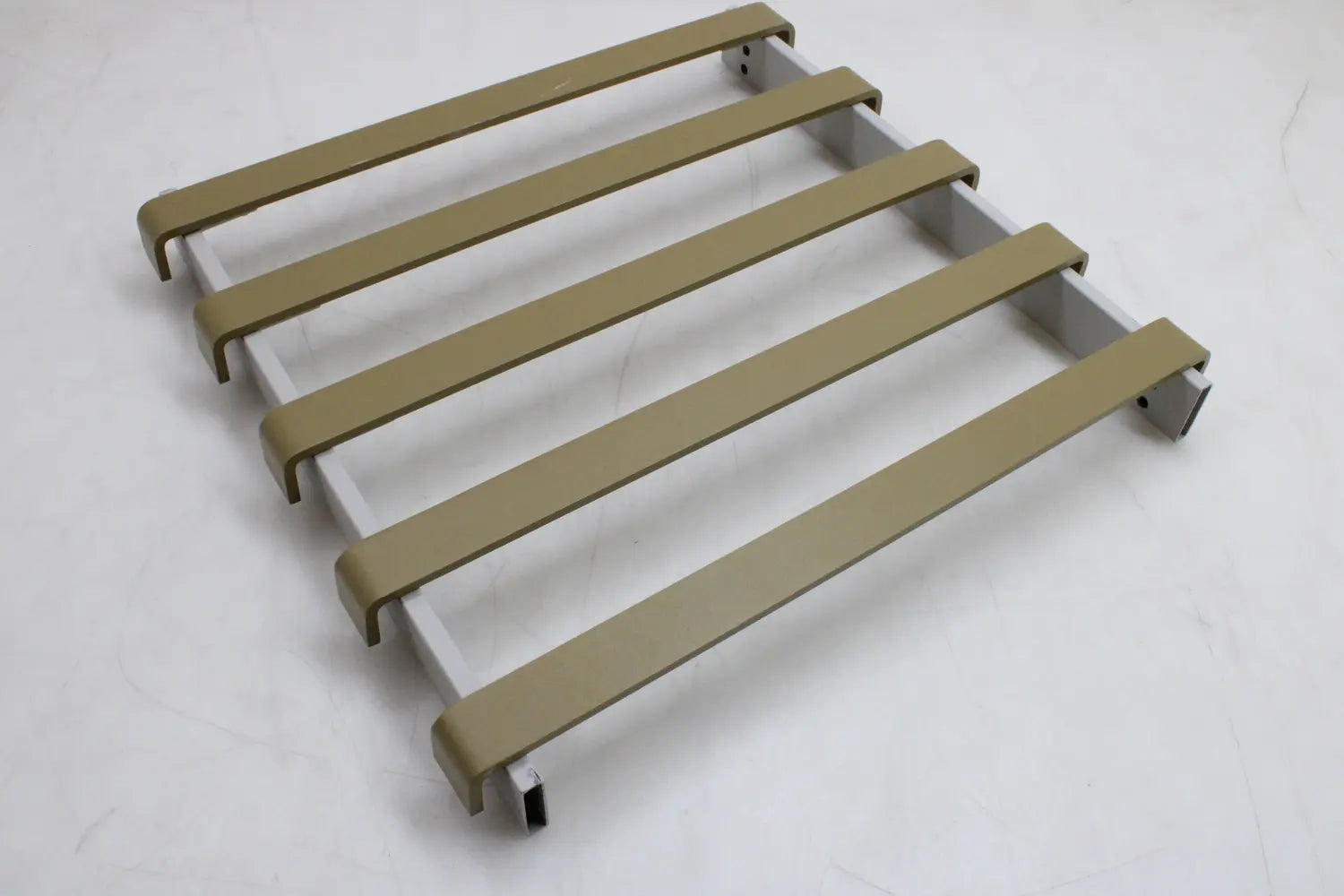 D-Ware Hübsch Interior Kleiderständer Garderobenständer Sempre Grau Olive Defektware - 5712772133316