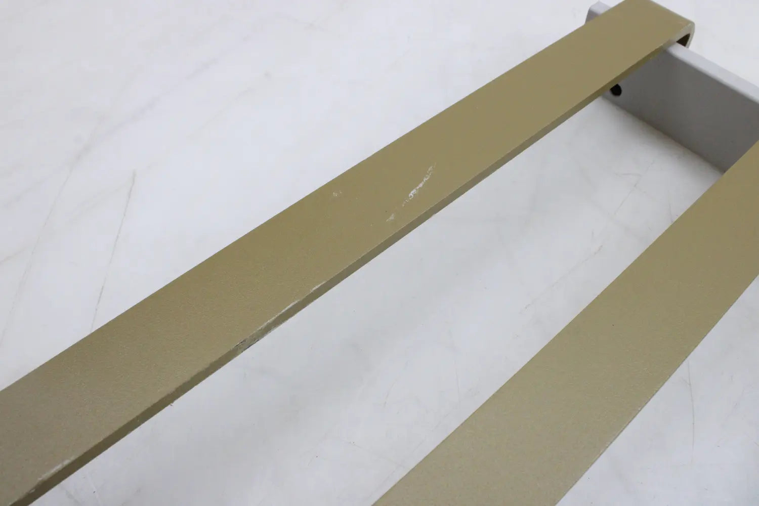 D-Ware Hübsch Interior Kleiderständer Garderobenständer Sempre Grau Olive Defektware - 5712772133316