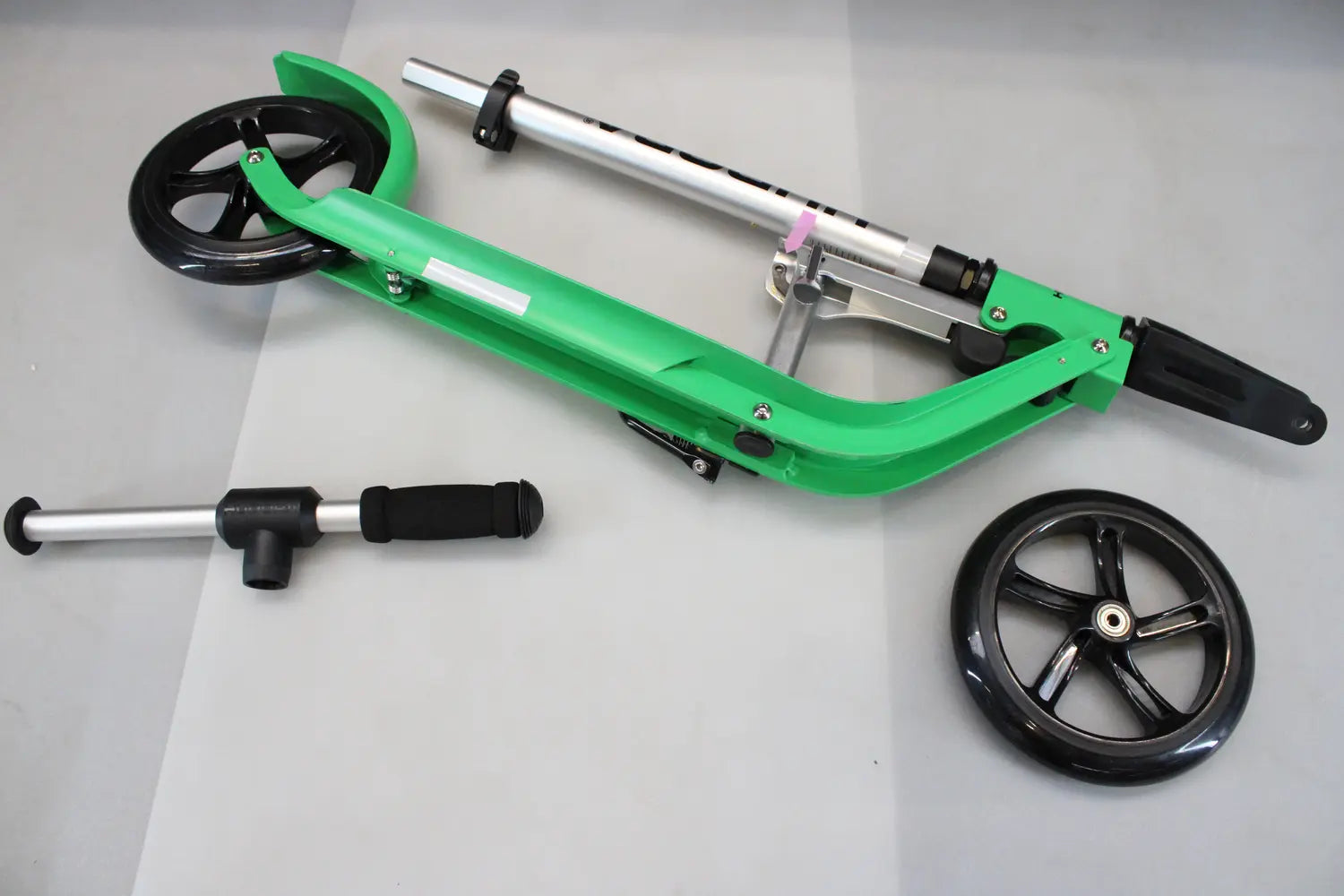 B-Ware Hudora City Scooter Roller Big Wheel Tretroller 205mm Grün Kickroller Siehe Text - 4005998859025