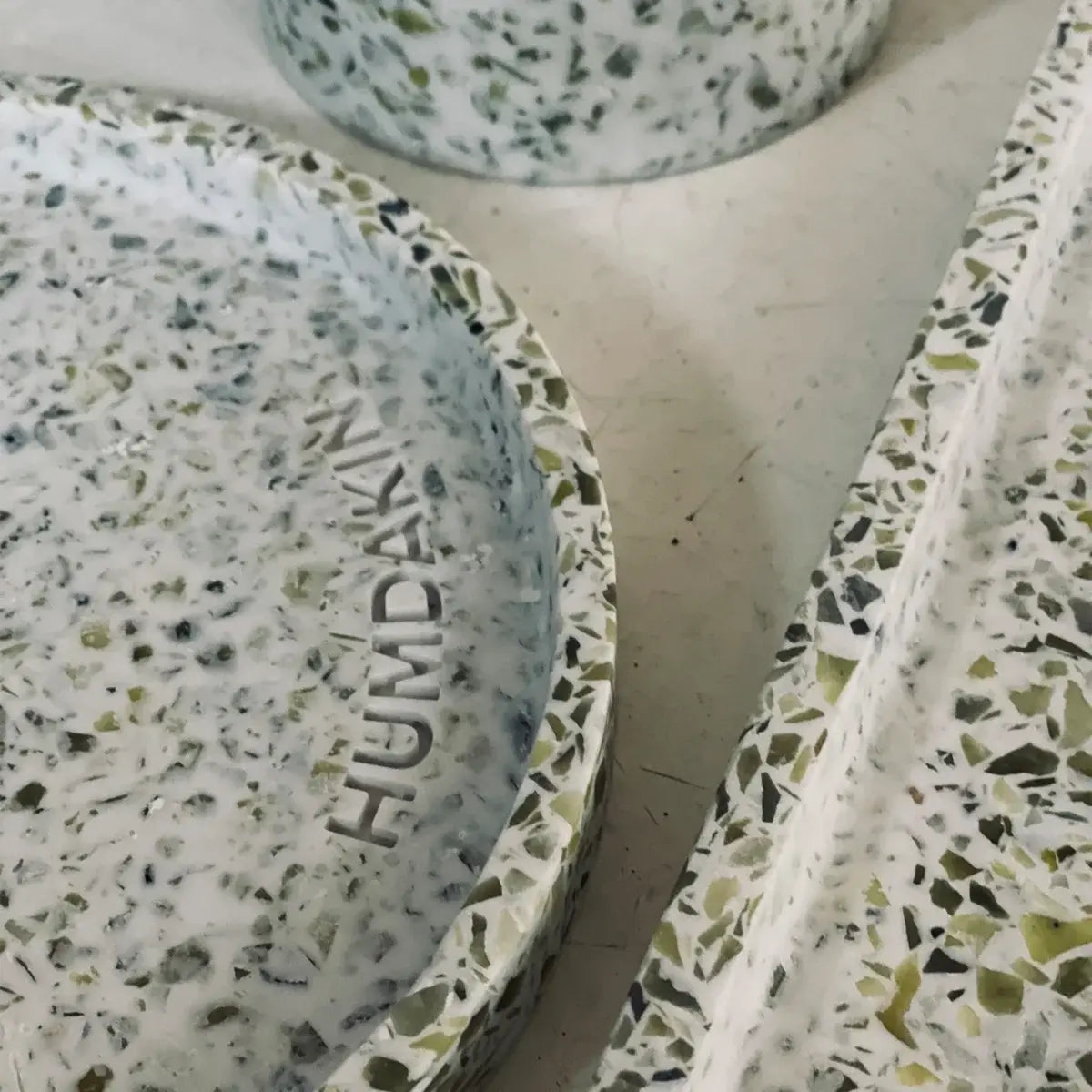 B-Ware Humdakin Tablett Servierplatte Terrazzo Natur 20x30cm Dekotablett Braun Weiß - 5713391011818