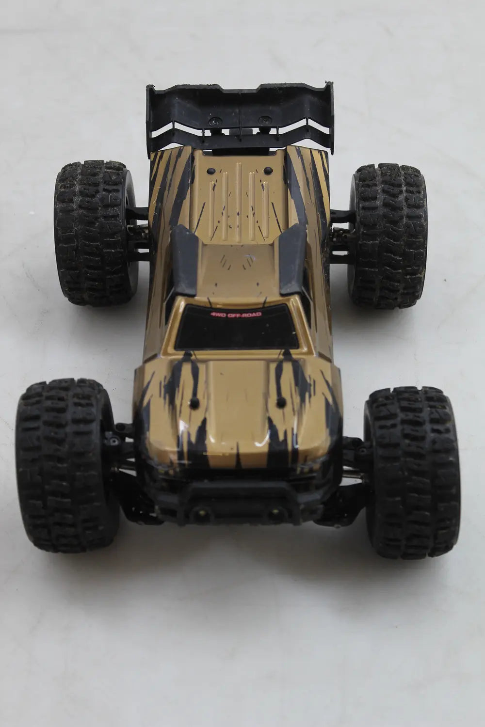 C-Ware Mjx Hyper Go Schwarz Gold Brushless 1:14 Rc Elektro Truggy Siehe Text/Foto - 4064161341750