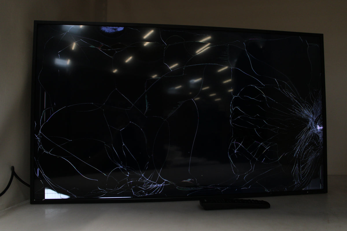 Iiyama ProL Display Monitor Bildschirm Ultra HD Touchscreen 43 Zoll DEFEKTWARE - 4948570123520