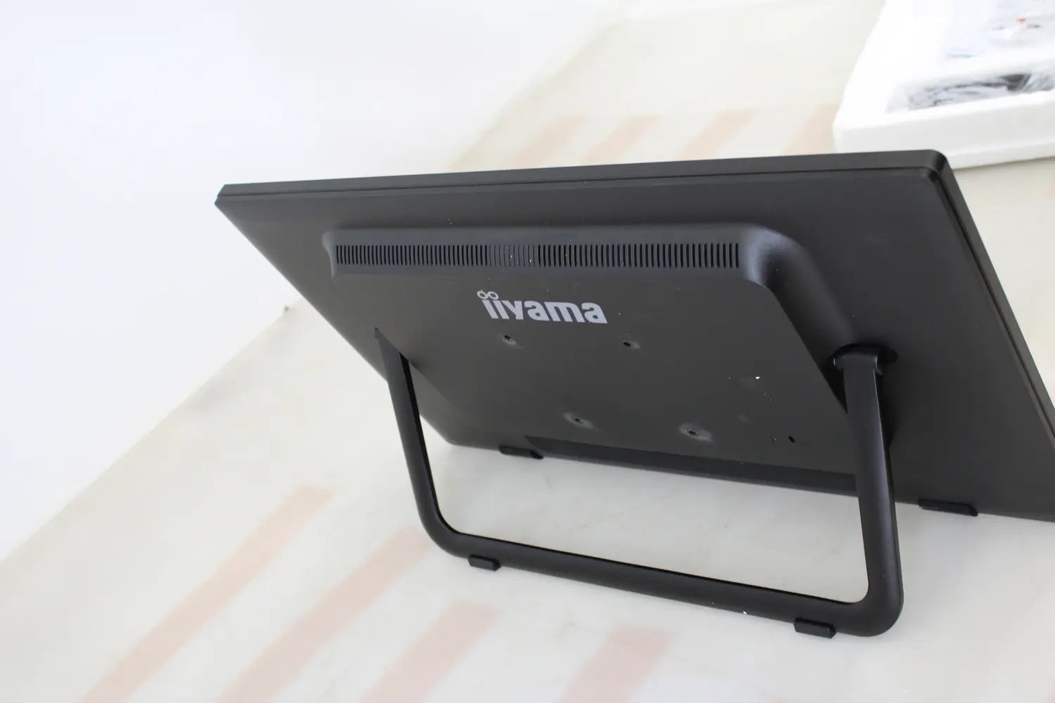 D-Ware Iiyama Prolite T2455 Msc B1 Led Monitor Bildschirm 60.5 Cm 23.8 Zoll Defektware - 4948570118960