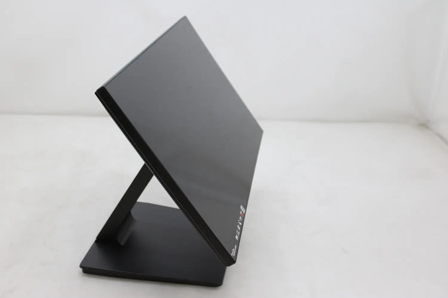 D-Ware Iiyama T2252 Msc B2 Touchscreen Monitor Touchscreenbildschirm Defektware - 4948570121809