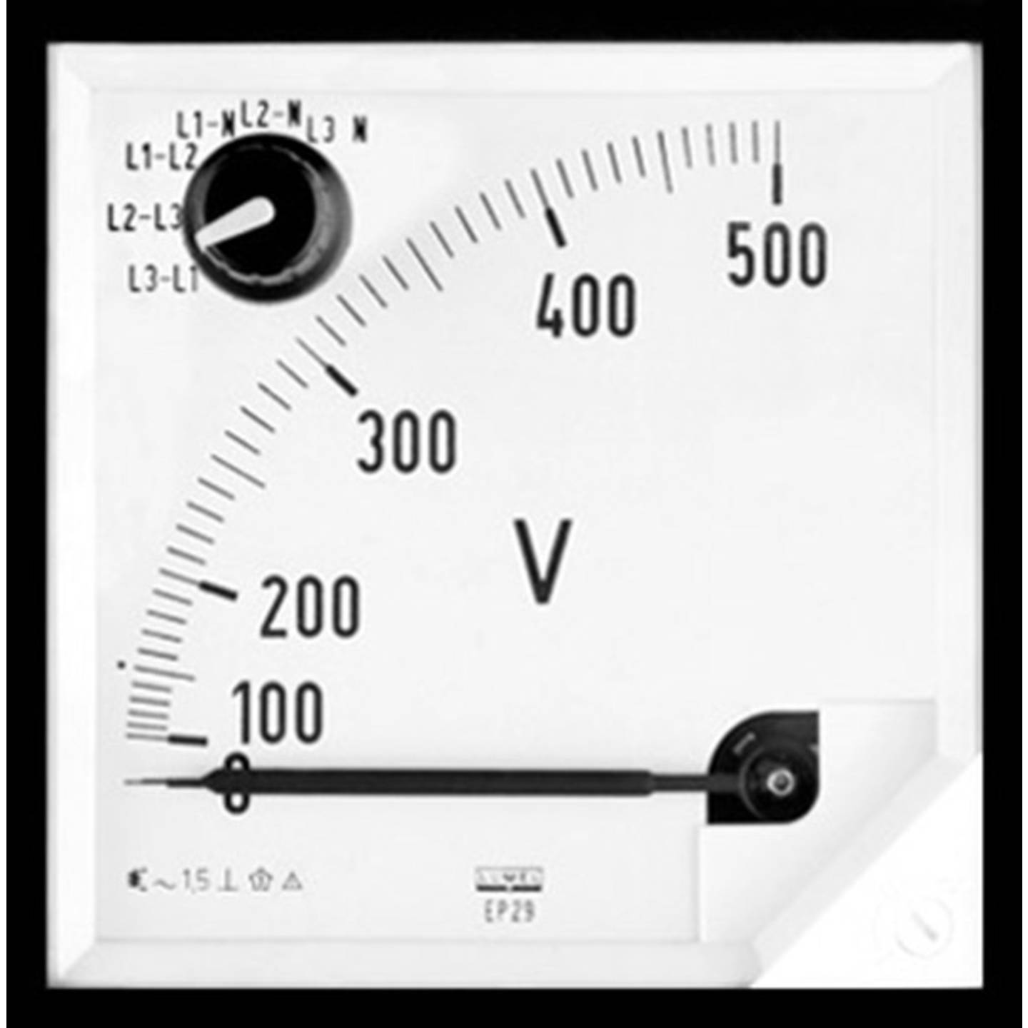 Lumel Einbaumessgerät EP27 500V Analoges Messgerät Spannungsmesser IP50 500V - 5901769413320