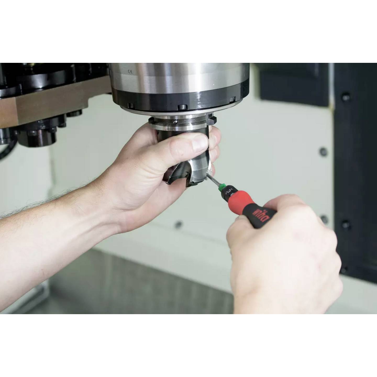 Wiha einstellbar Werkstatt Drehmoment-Schraubendreher 0.8 - 5 Nm DIN EN ISO 6789, DIN EN 26789 - 4010995264635