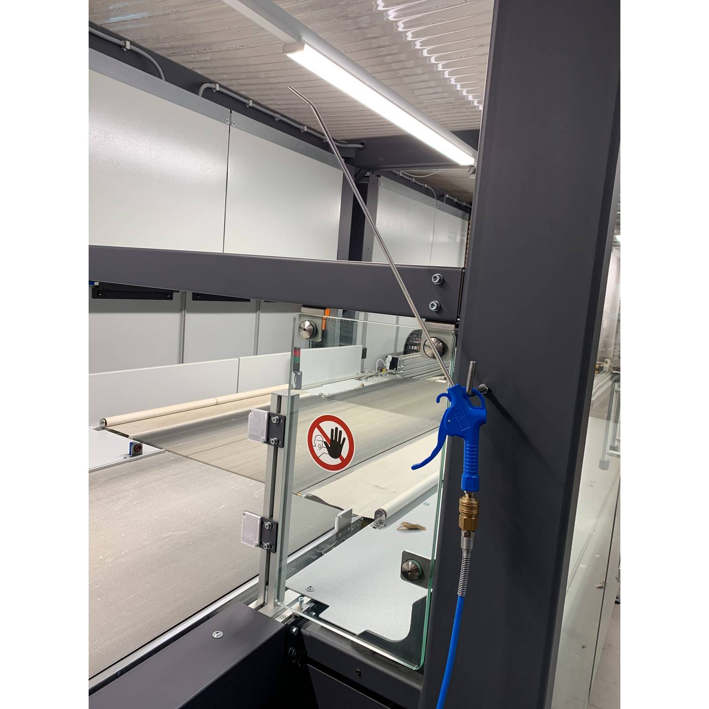 Brilliant Tools Druckluft-Ausblaspistole Blaspistole 6,3 bar Metall Kunststoff - 4042146863497