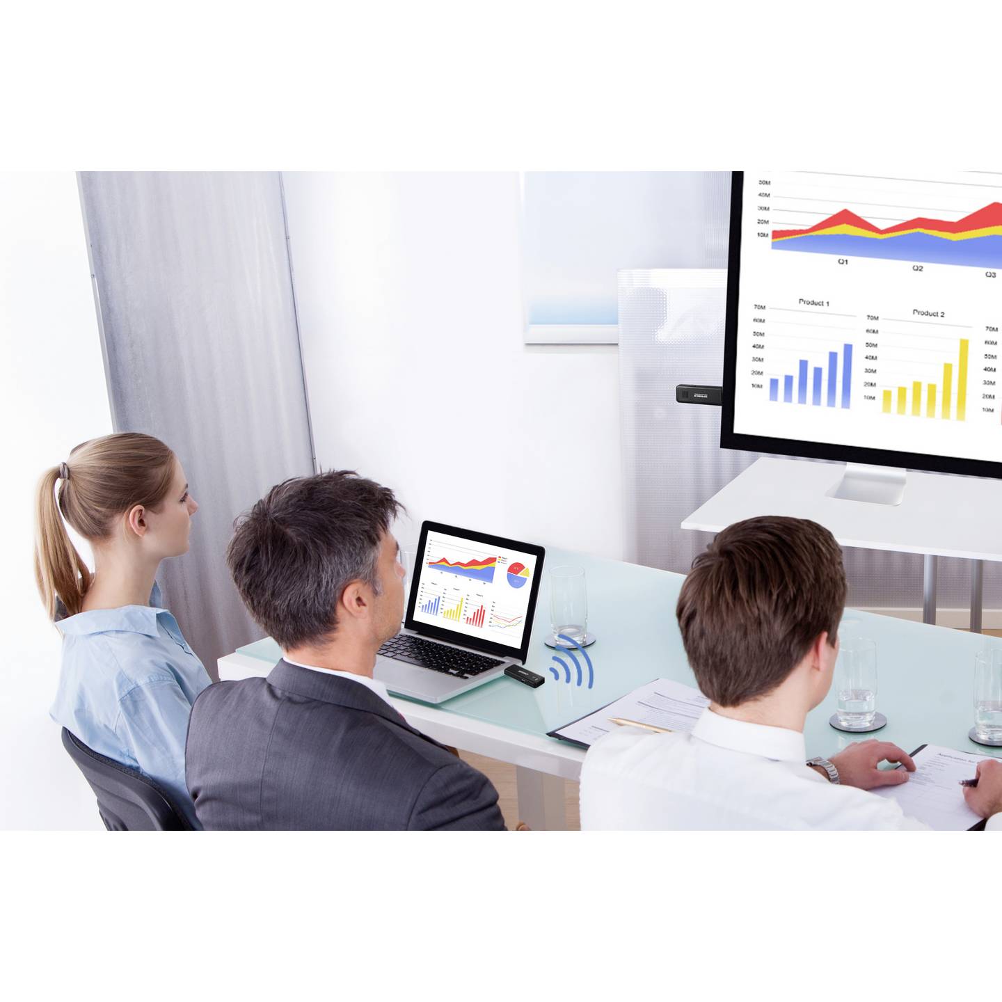 SpeaKa Professional HDMI Funkübertragung 50m 4K 3840x2160 Pixel schwarz Set - 4064161336183