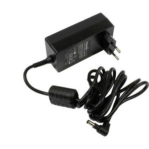 B-Ware Makita SE00000679 Netz-Ladegerät schwarz DC-Stecker 0,305 kg leicht