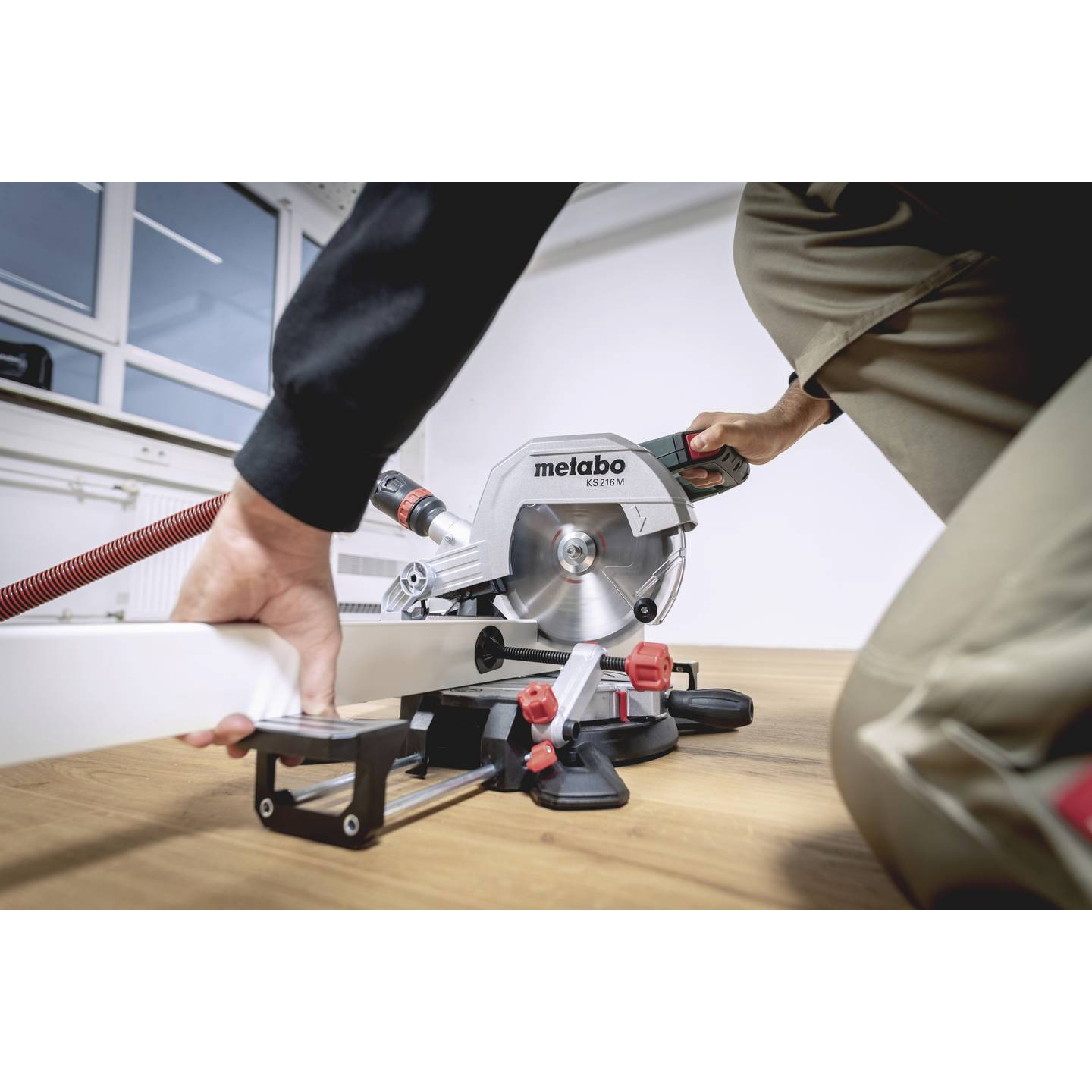 Metabo 610216000 Kappsäge 216 mm 30 mm 1100 W Säge Elektrowerkzeug Werkzeug - 4061792218178