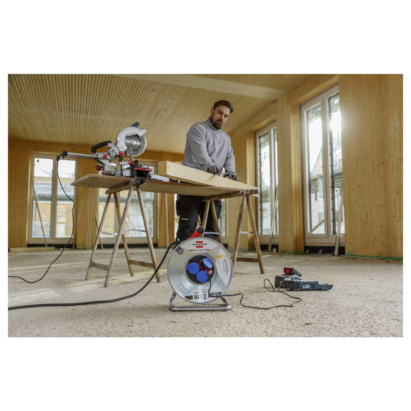Brennenstuhl Garant S IP44 Kabeltrommel 25m Stahlblech Außenbereich - 4007123022878