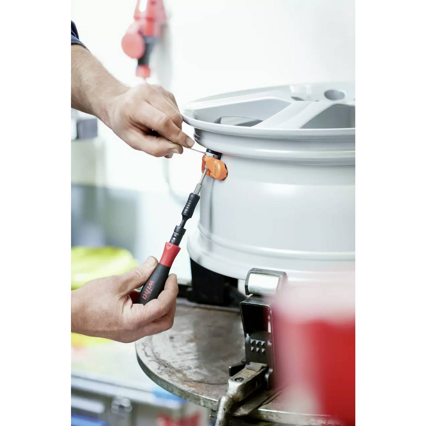 Wiha Drehmoment-Schraubendreher Werkstatt 0.1-0.6Nm DIN EN ISO 6789 150g 35mm - 4010995268886