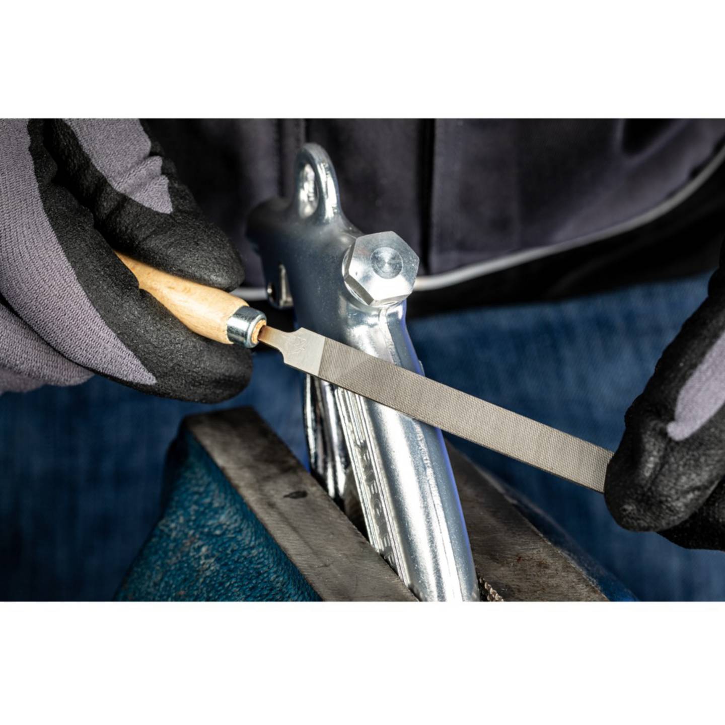 PFERD TOOLS Schlüsselfeilen-Satz Hieb 2 inkl. Feilenheften Metallbox 100mm 6-tlg - 4007220011362