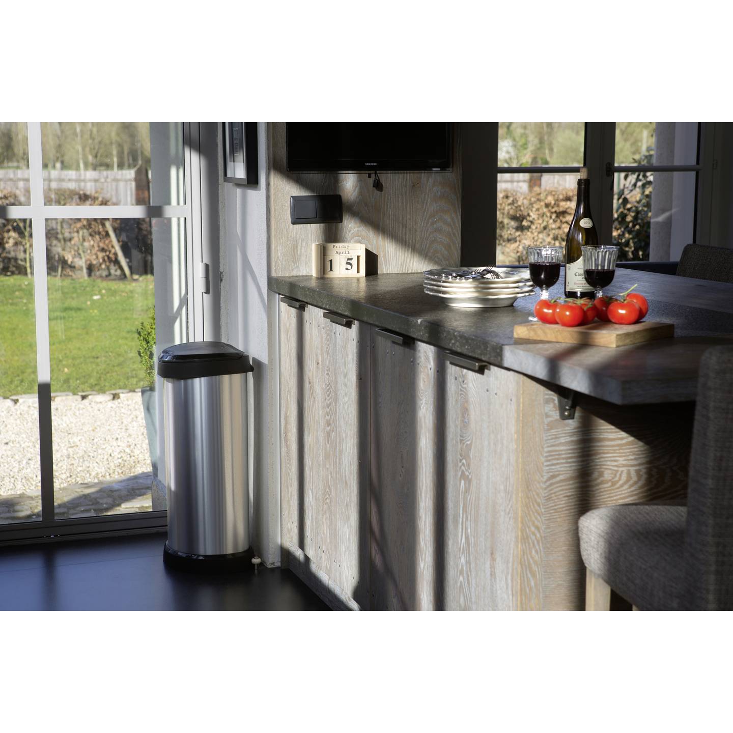 Curver Mülleimer Abfalleimer Deco 40l Handtuchheizkörper silber schwarz - 3253922130387