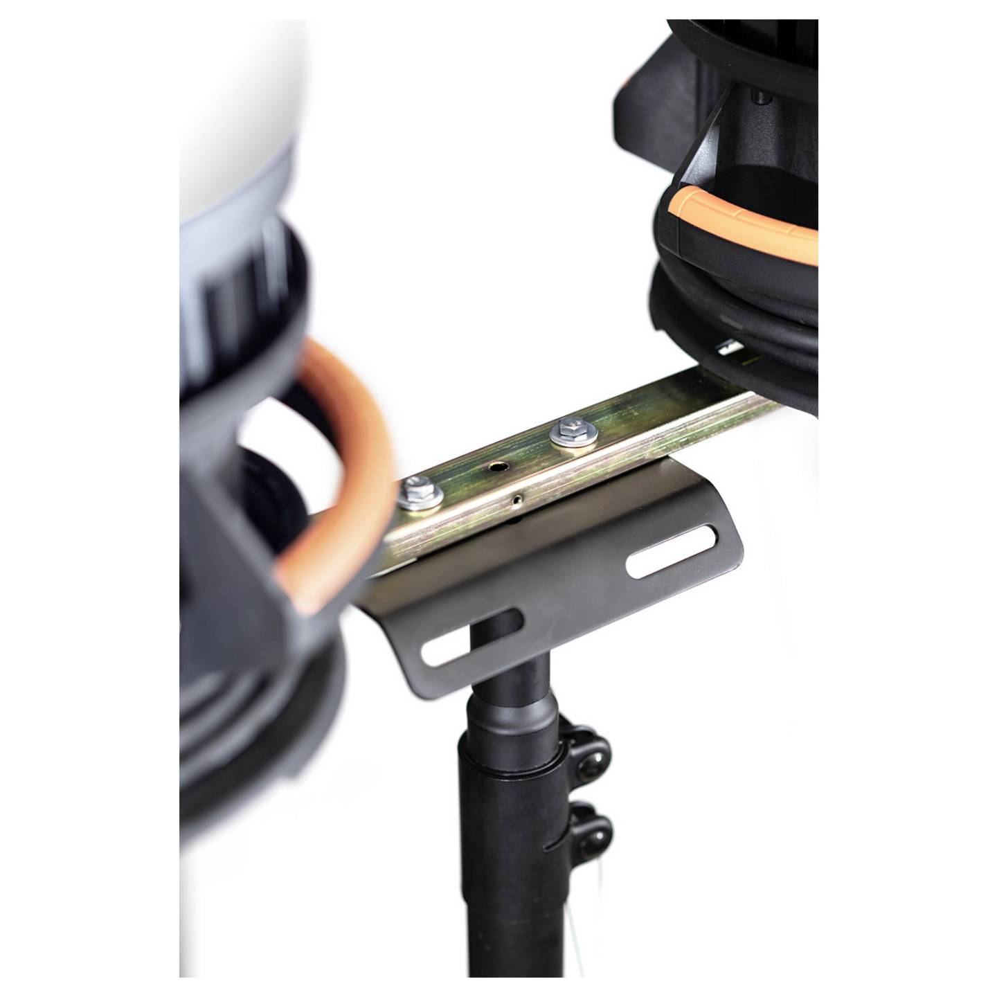 Brennenstuhl LED-Baustrahler ORUM 12050 M 360° mit Steckdose 12600 lm IP54 - 4007123675326