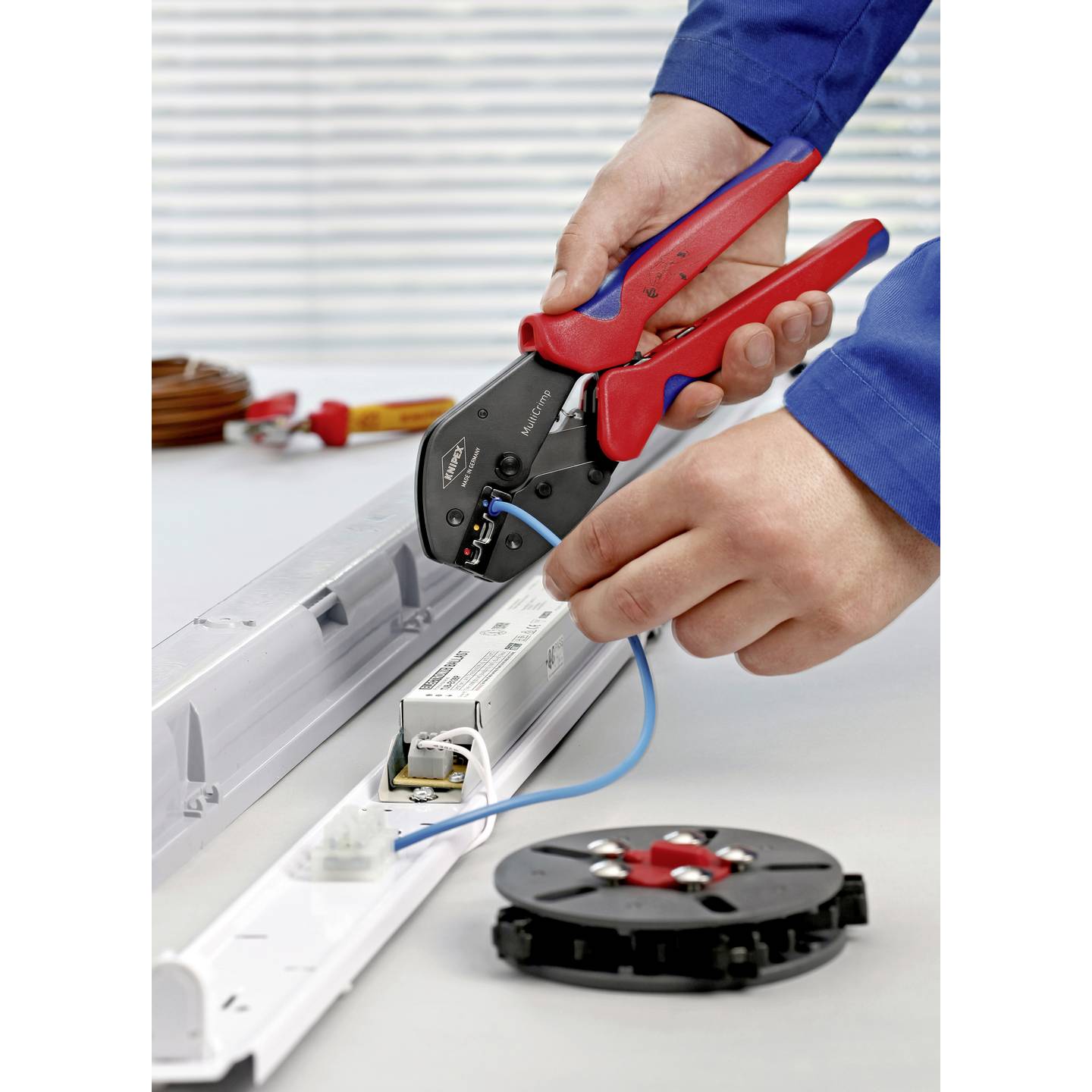 Knipex Crimpzange MultiCrimp 97 33 01 für unisolierte Steckverbinder 250mm 770g - 4003773066927